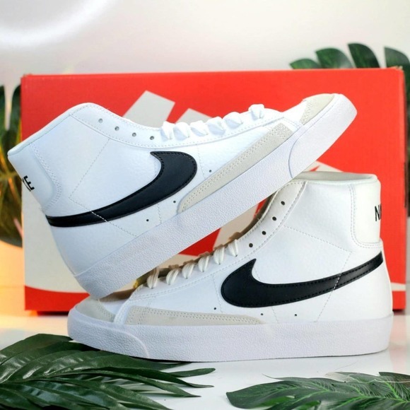 Nike Blazer Sneakers